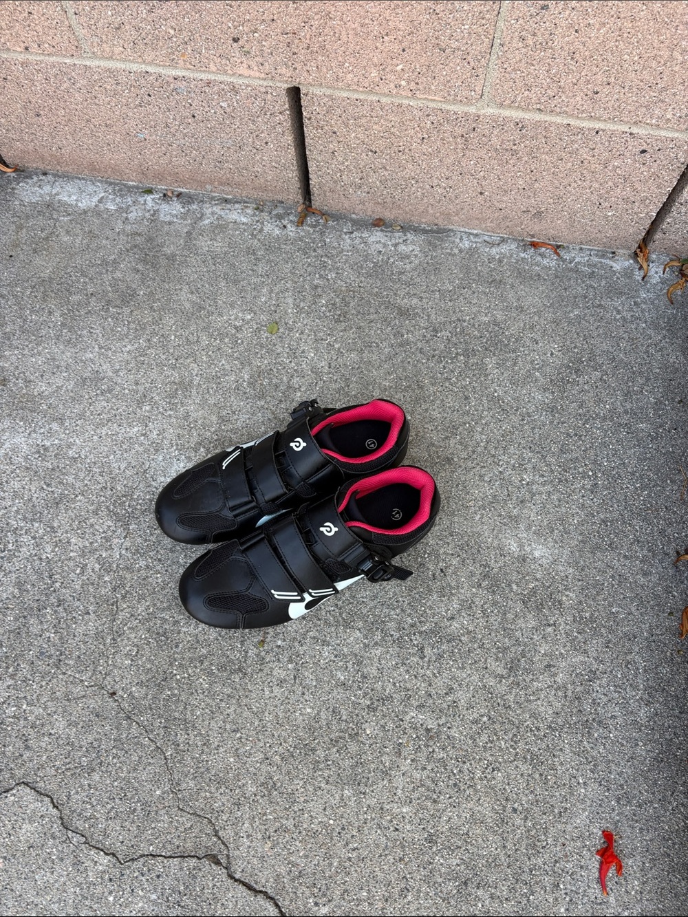 Peloton Black Cycling Shoe with Red Cleat